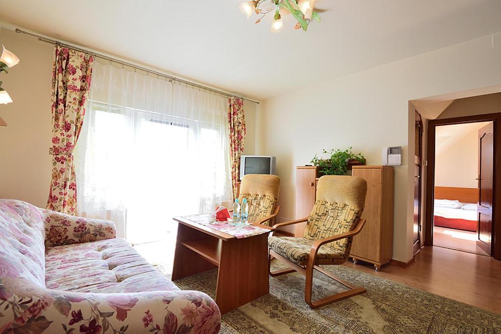 Marsjanka Apartment Szczyrk Room photo